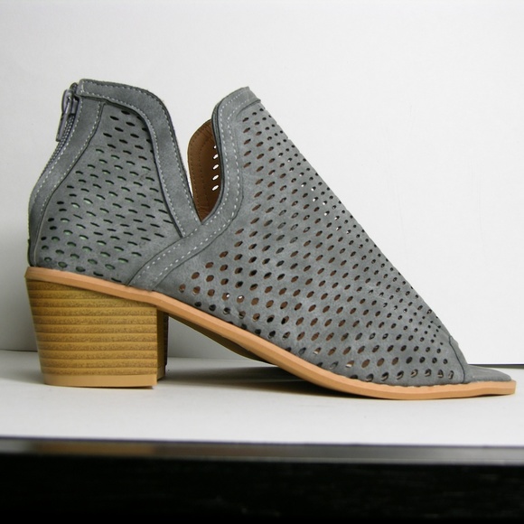 1 LEFT Slate Open Toe Laser Cut Vegan Suede Bootie - Picture 3 of 7